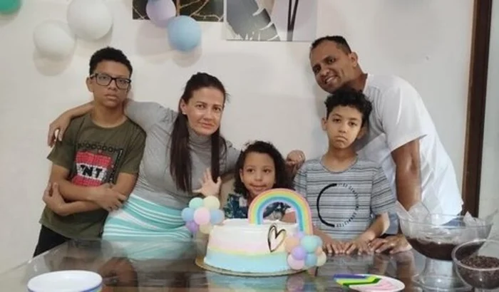Mulher mantém vaquinha virtual para ajudar irmã na luta contra o câncer
